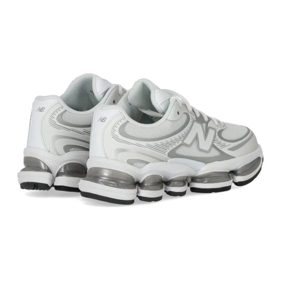ABZORB 2000 Sneaker