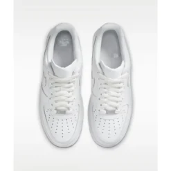 Air Force 1 '07 Smooth Leather Low Top Sneakers