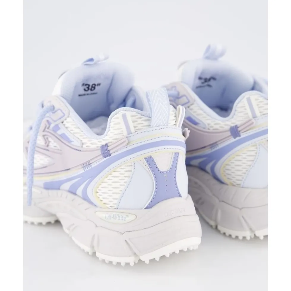 Be Right Back Sneaker