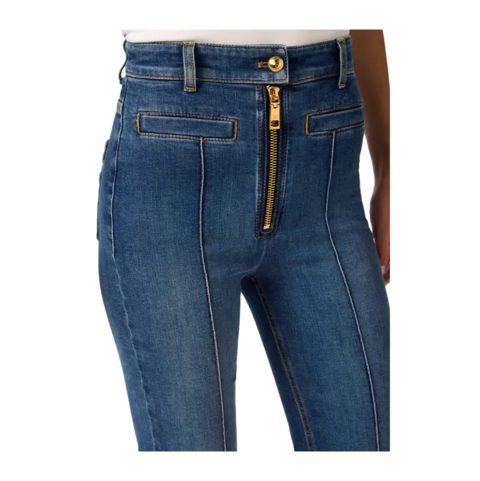 Boot-cut Jeans