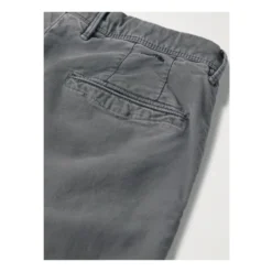 Chinos