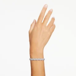 Dråbeformet Hvidt Armbånd