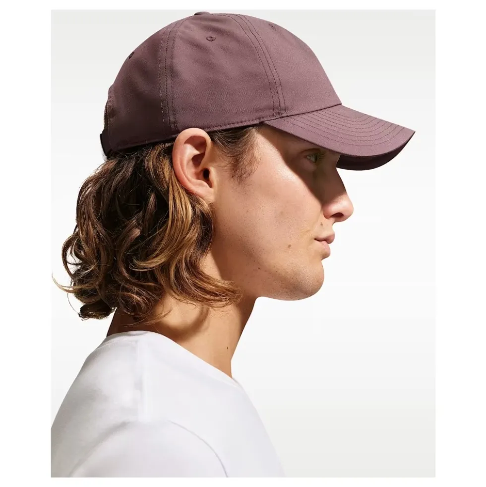 Dri-FIT Club Ustruktureret Metal Swoosh Kasket