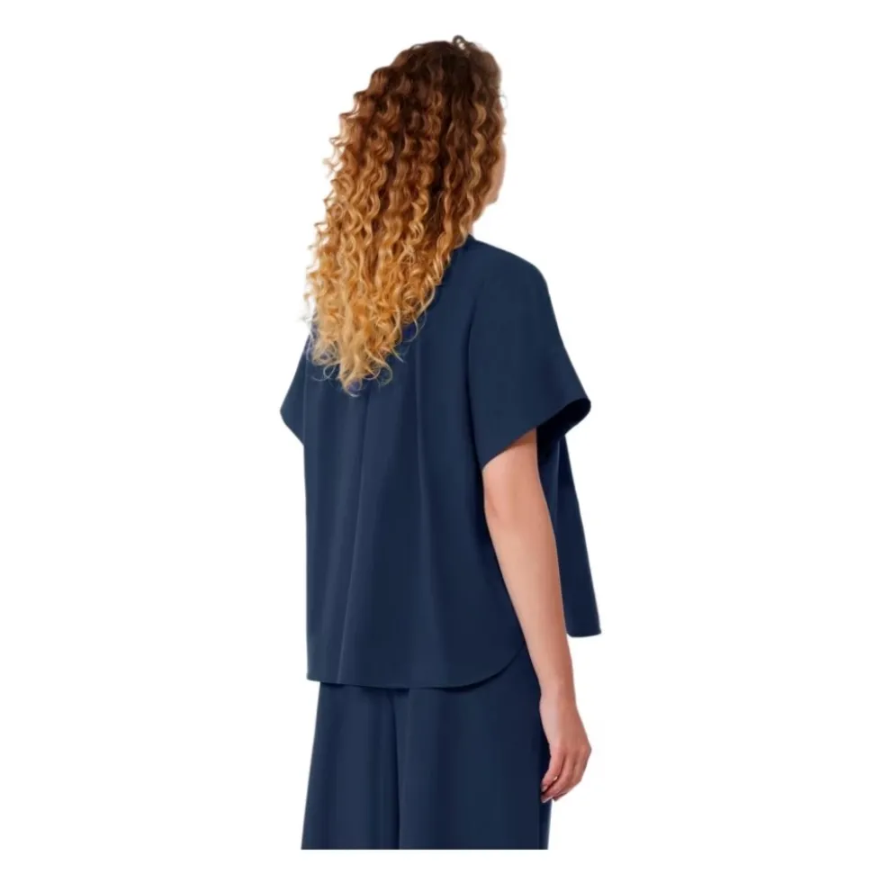 Educata Shirt