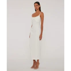 Elegant Ruched Cup Midi Kjole