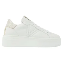 Isa Layne Sneakers
