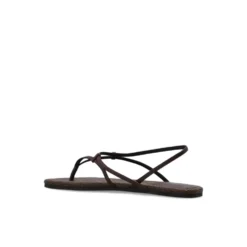 Lawan Sandal