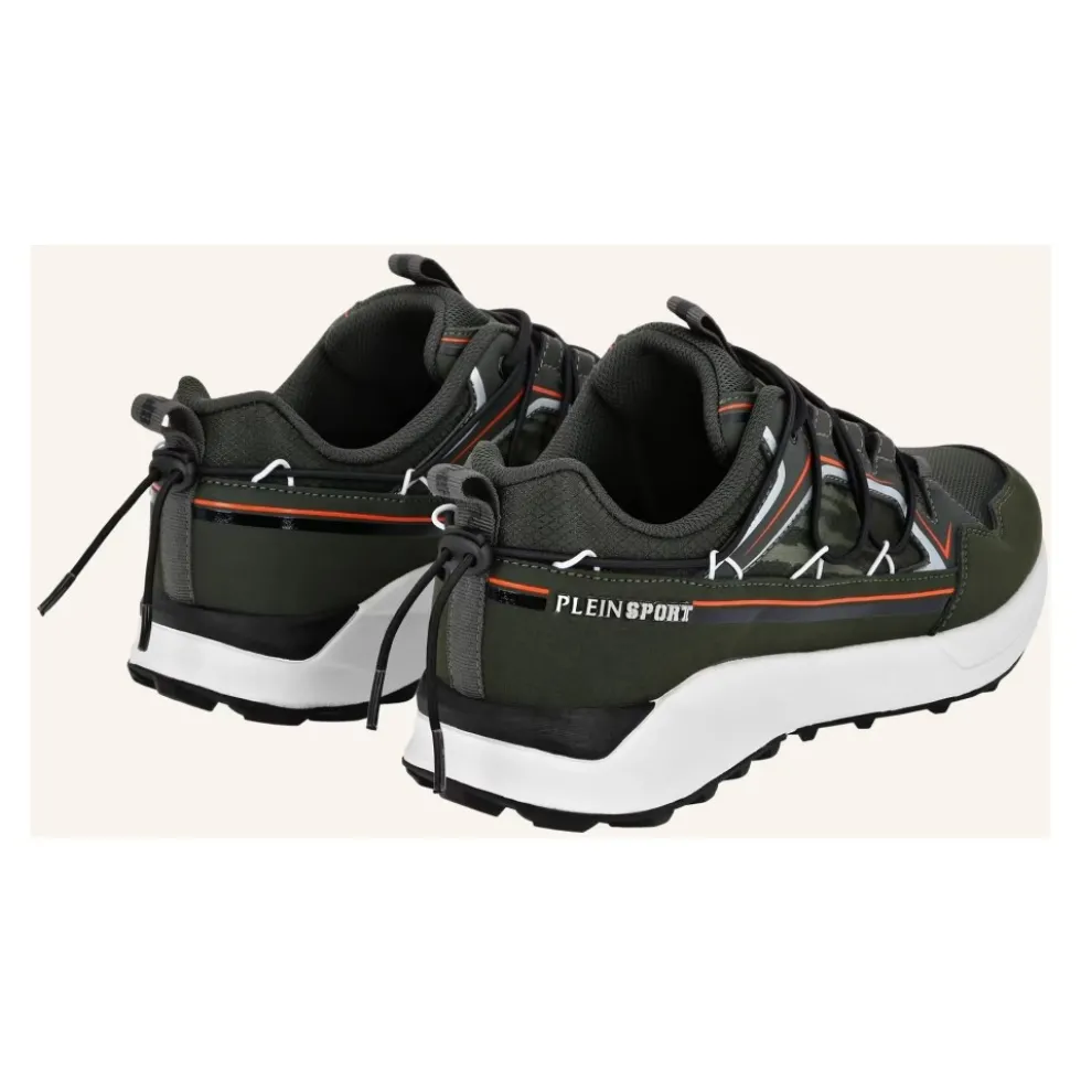 Lo-Top Sneakers