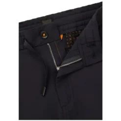 Moderne pasform seersucker shorts