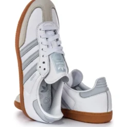 Retro 3-Stripes Sneakers