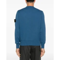 Ribstrikket sweater med badge