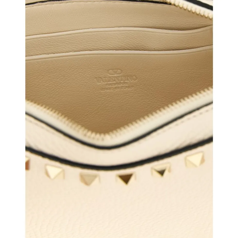 Rockstud Clutch