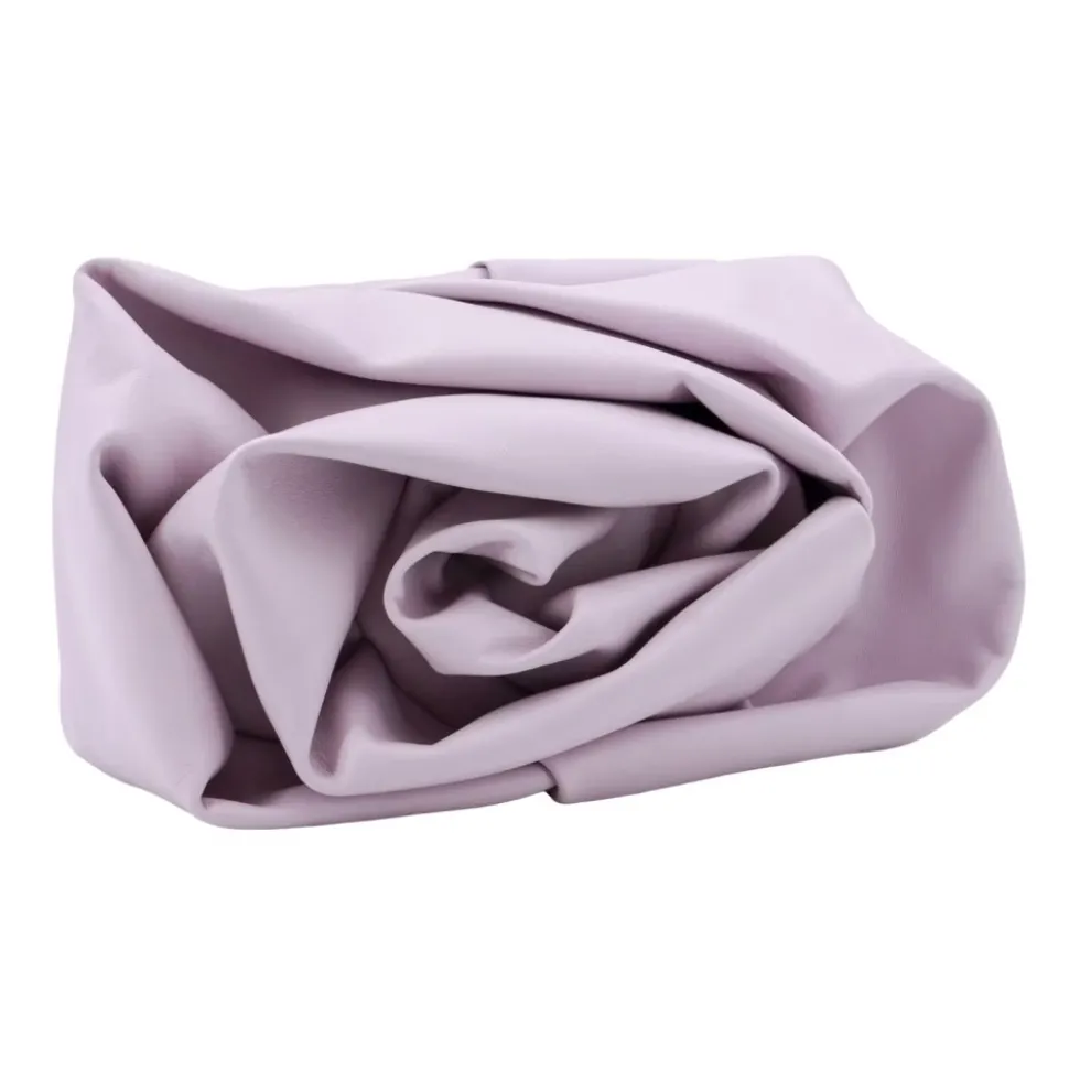 Rose Clutch