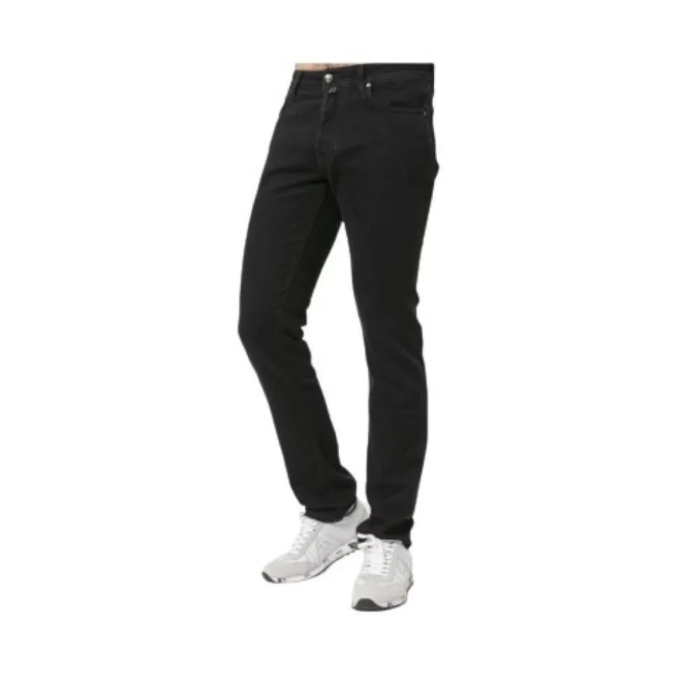 Slim-Fit Bard Straight Jeans