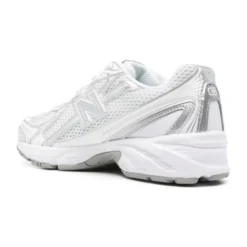 740 Sneaker