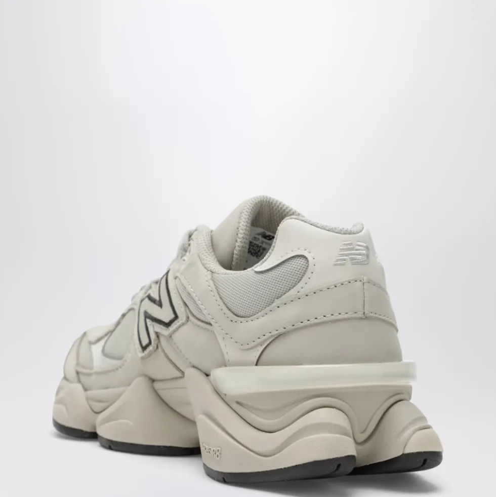 9060 Sneaker