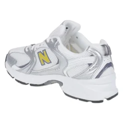 530 Sneakers