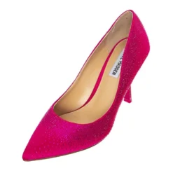 Sophie R Pump