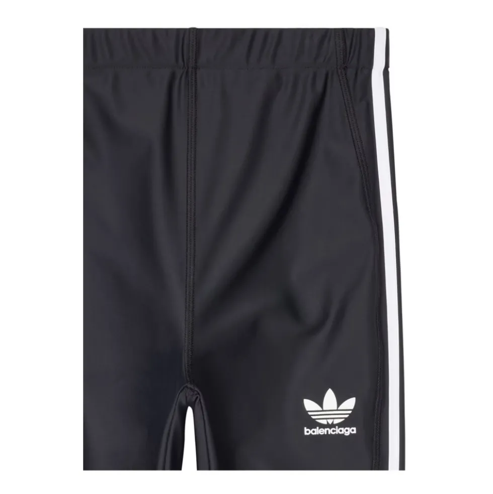 Sorte atletiske leggings med 3-striber
