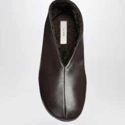 Stella Slipper