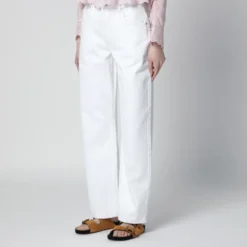 Straight Jeans