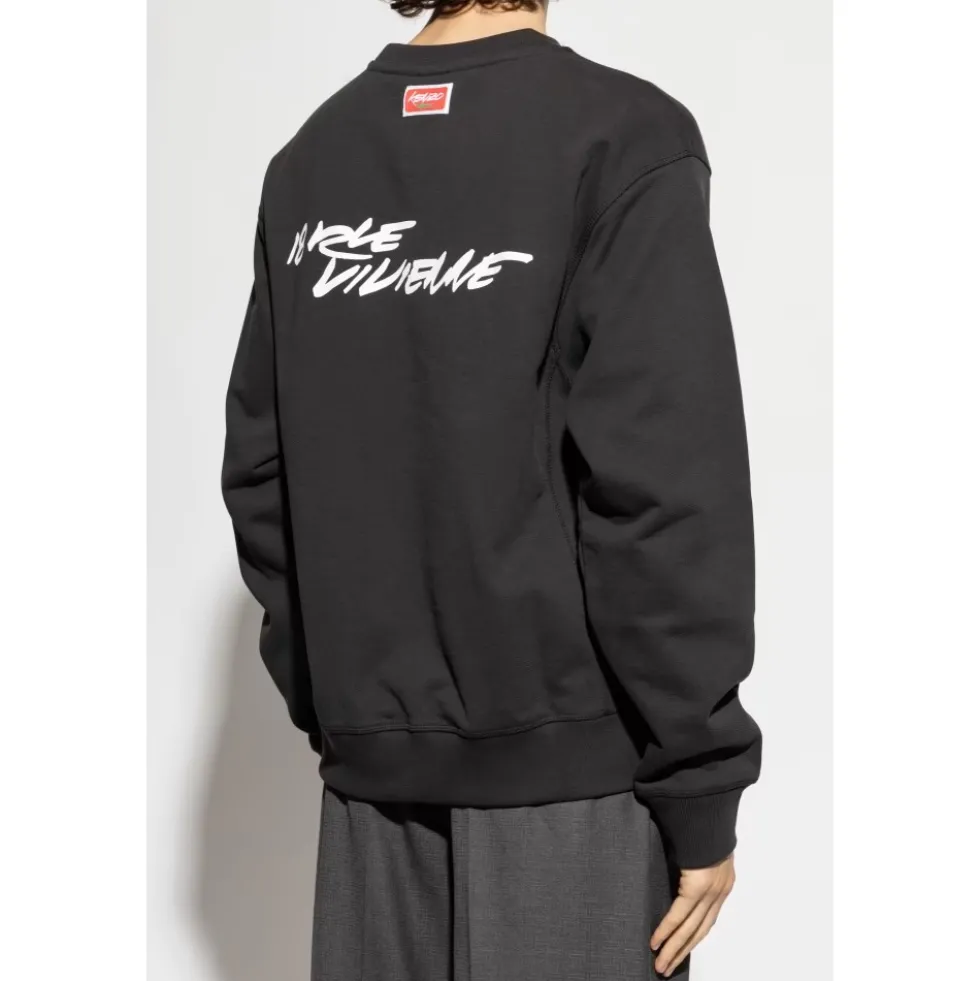 Sweatshirts & Hoodies